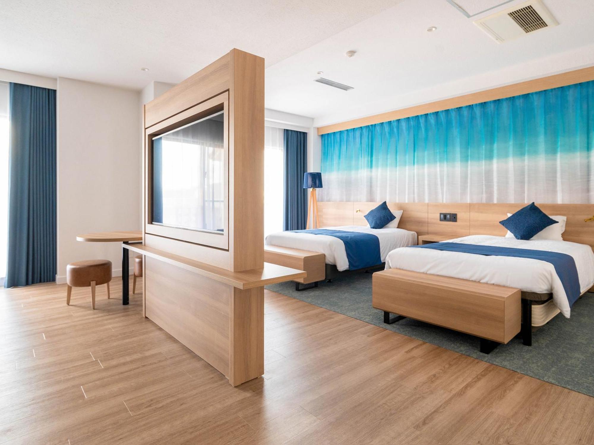 Watermark Hotel Okinawa Kume Island Kumejima Eksteriør bilde